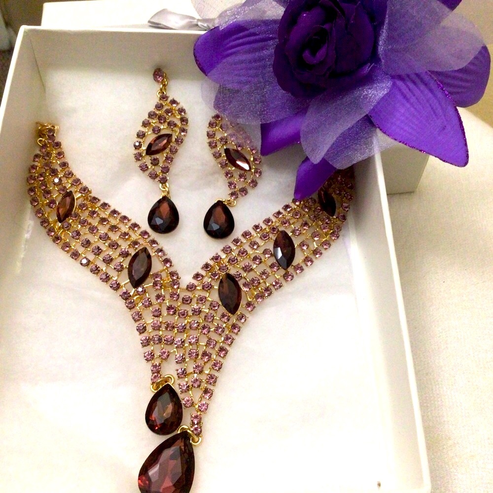 NEW. Statement. Gold Tone, purple Crystal & Rhinestones Set (Necklace/Earrings)
